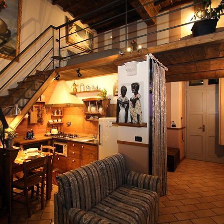 Suite Imperiale Centro Storico Turin Exterior photo