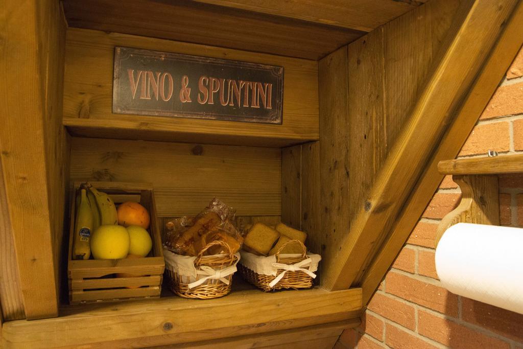 Suite Imperiale Centro Storico Turin Exterior photo